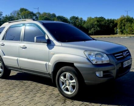 Серый Киа Sportage, объемом двигателя 2 л и пробегом 270 тыс. км за 7000 $, фото 1 на Automoto.ua