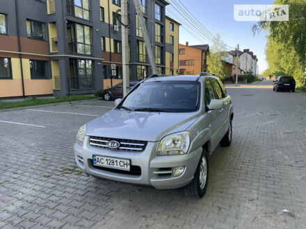 Серый Киа Sportage, объемом двигателя 2 л и пробегом 265 тыс. км за 8200 $, фото 1 на Automoto.ua