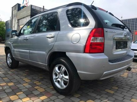 Кіа Sportage 2008 у Луцьку на Automoto.ua Сірий Кіа Sportage, об'ємом двигуна 2 л та пробігом 170 тис. км за 7850 $, фото 1 на Automoto.ua