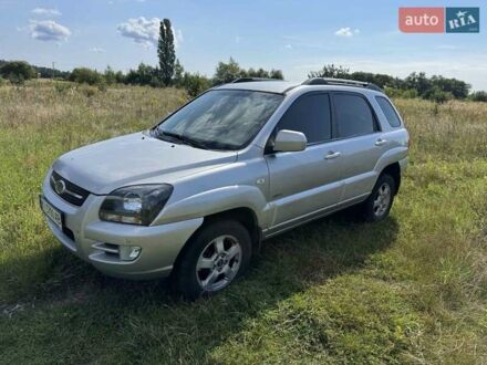 Киа Sportage 2008 в Киеве на Automoto.ua Серый Киа Sportage, объемом двигателя 2 л и пробегом 222 тыс. км за 7700 $, фото 1 на Automoto.ua