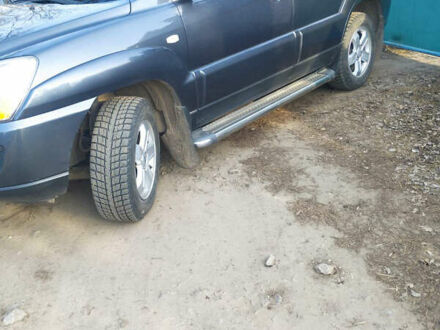 Киа Sportage 2008 в Виннице на Automoto.ua Серый Киа Sportage, объемом двигателя 0 л и пробегом 73 тыс. км за 10500 $, фото 1 на Automoto.ua