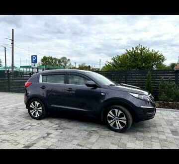 Серый Киа Sportage, объемом двигателя 2 л и пробегом 158 тыс. км за 12000 $, фото 1 на Automoto.ua