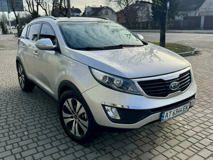 Киа Sportage 2011 в Ивано-Франковске на Automoto.ua Серый Киа Sportage, объемом двигателя 2.4 л и пробегом 123 тыс. км за 12300 $, фото 1 на Automoto.ua