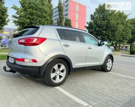 Серый Киа Sportage, объемом двигателя 2 л и пробегом 132 тыс. км за 12900 $, фото 1 на Automoto.ua