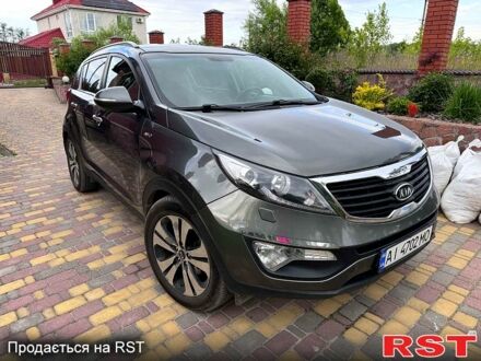 Сірий Кіа Sportage, об'ємом двигуна 2 л та пробігом 257 тис. км за 12000 $, фото 1 на Automoto.ua