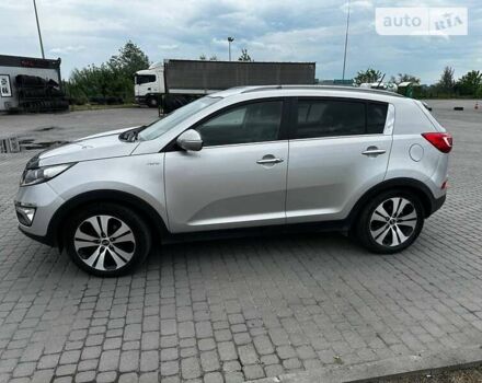 Сірий Кіа Sportage, об'ємом двигуна 0 л та пробігом 216 тис. км за 13800 $, фото 1 на Automoto.ua