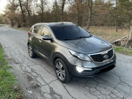 Сірий Кіа Sportage, об'ємом двигуна 2 л та пробігом 135 тис. км за 13500 $, фото 1 на Automoto.ua