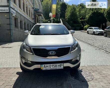 Серый Киа Sportage, объемом двигателя 2 л и пробегом 267 тыс. км за 11500 $, фото 1 на Automoto.ua