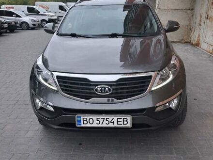 Серый Киа Sportage, объемом двигателя 2 л и пробегом 296 тыс. км за 12200 $, фото 1 на Automoto.ua