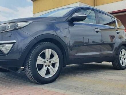 Кіа Sportage 2011 у Дубно на Automoto.ua Сірий Кіа Sportage, об'ємом двигуна 2 л та пробігом 161 тис. км за 12000 $, фото 1 на Automoto.ua