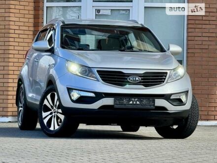 Сірий Кіа Sportage, об'ємом двигуна 2 л та пробігом 113 тис. км за 12700 $, фото 1 на Automoto.ua