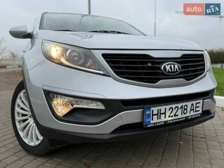 Серый Киа Sportage, объемом двигателя 2 л и пробегом 198 тыс. км за 13600 $, фото 1 на Automoto.ua
