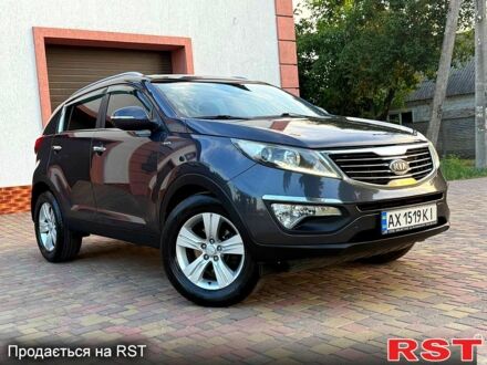Киа Sportage 2012 в Харькове на Automoto.ua Серый Киа Sportage, объемом двигателя 2 л и пробегом 149 тыс. км за 12998 $, фото 1 на Automoto.ua
