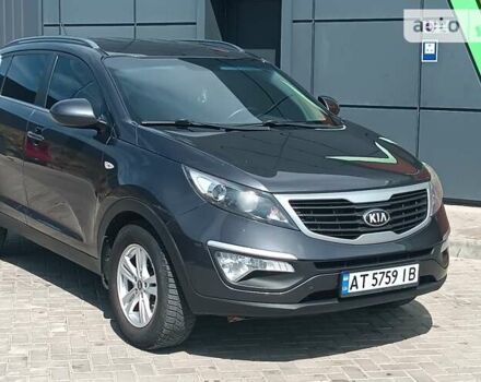 Серый Киа Sportage, объемом двигателя 2 л и пробегом 197 тыс. км за 11500 $, фото 1 на Automoto.ua