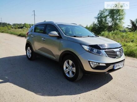 Сірий Кіа Sportage, об'ємом двигуна 2 л та пробігом 220 тис. км за 12000 $, фото 1 на Automoto.ua