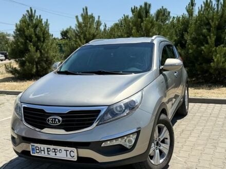 Кіа Sportage 2012 у Одесі на Automoto.ua Сірий Кіа Sportage, об'ємом двигуна 2 л та пробігом 157 тис. км за 15000 $, фото 1 на Automoto.ua