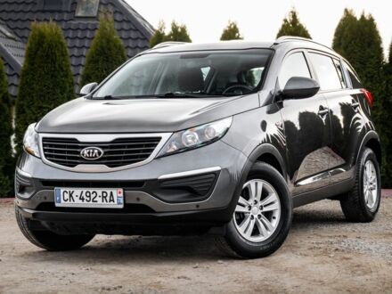 Кіа Sportage 2012 у Белой Церкве на Automoto.ua Сірий Кіа Sportage, об'ємом двигуна 1.6 л та пробігом 184 тис. км за 8500 $, фото 1 на Automoto.ua