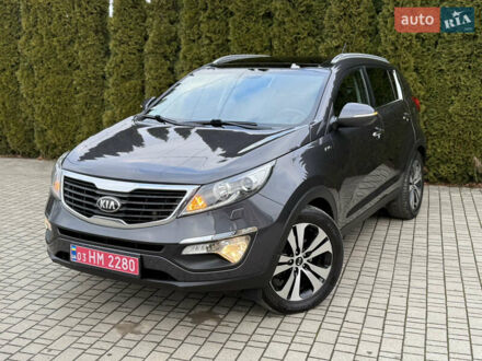 Серый Киа Sportage, объемом двигателя 2 л и пробегом 197 тыс. км за 13999 $, фото 1 на Automoto.ua