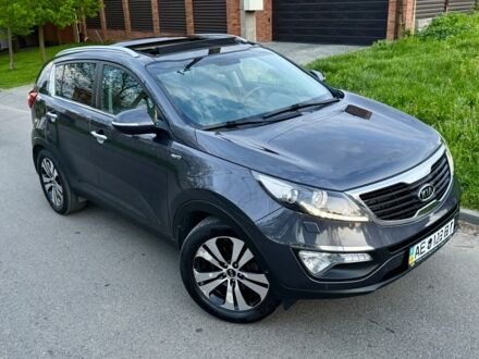 Кіа Sportage 2013 у Дніпро (Дніпропетровську) на Automoto.ua Сірий Кіа Sportage, об'ємом двигуна 2 л та пробігом 100 тис. км за 14500 $, фото 1 на Automoto.ua
