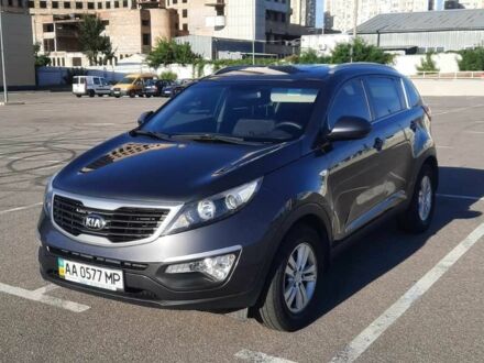 Серый Киа Sportage, объемом двигателя 1.7 л и пробегом 215 тыс. км за 11500 $, фото 1 на Automoto.ua