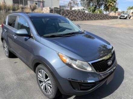 Серый Киа Sportage, объемом двигателя 2.4 л и пробегом 104 тыс. км за 4000 $, фото 1 на Automoto.ua