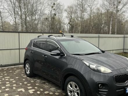 Кіа Sportage 2016 у Києві на Automoto.ua Сірий Кіа Sportage, об'ємом двигуна 1.7 л та пробігом 175 тис. км за 15700 $, фото 1 на Automoto.ua