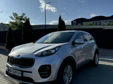 Серый Киа Sportage, объемом двигателя 2 л и пробегом 166 тыс. км за 17900 $, фото 1 на Automoto.ua