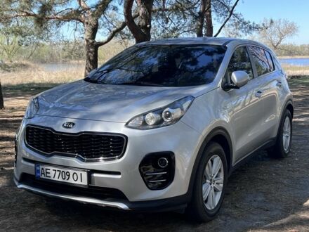 Сірий Кіа Sportage, об'ємом двигуна 2 л та пробігом 149 тис. км за 16600 $, фото 1 на Automoto.ua