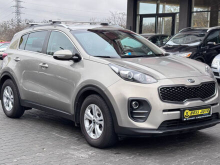 Кіа Sportage 2017 у Чернівцях на Automoto.ua Сірий Кіа Sportage, об'ємом двигуна 1.7 л та пробігом 167 тис. км за 17700 $, фото 1 на Automoto.ua