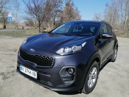 Киа Sportage 2017 в Кременчуге на Automoto.ua Серый Киа Sportage, объемом двигателя 1.6 л и пробегом 170 тыс. км за 17500 $, фото 1 на Automoto.ua