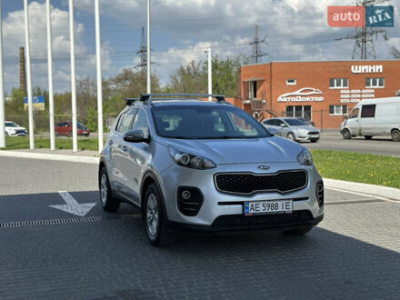 Киа Sportage 2017 в Днепре (Днепропетровске) на Automoto.ua Серый Киа Sportage, объемом двигателя 1.69 л и пробегом 193 тыс. км за 14900 $, фото 1 на Automoto.ua