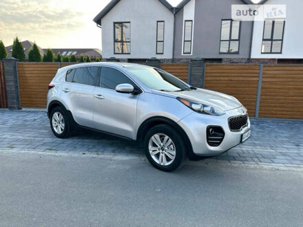 Серый Киа Sportage, объемом двигателя 0 л и пробегом 150 тыс. км за 15500 $, фото 1 на Automoto.ua