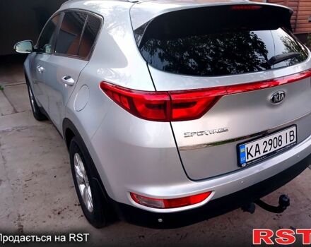 Серый Киа Sportage, объемом двигателя 1.7 л и пробегом 132 тыс. км за 16400 $, фото 1 на Automoto.ua