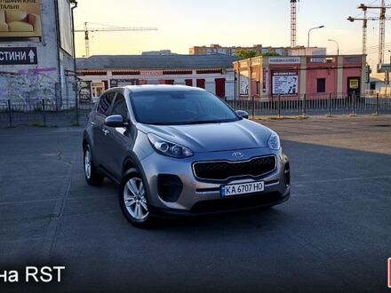 Киа Sportage 2018 в Харькове на Automoto.ua Серый Киа Sportage, объемом двигателя 2.4 л и пробегом 69 тыс. км за 14999 $, фото 1 на Automoto.ua