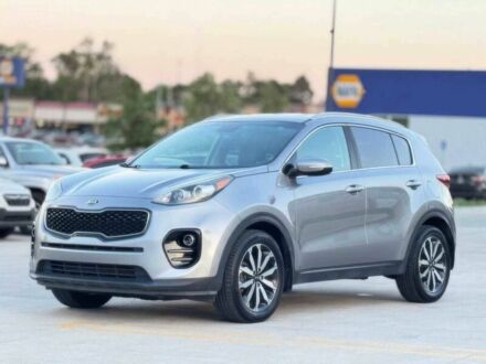 Кіа Sportage 2019 у Житомирі на Automoto.ua Сірий Кіа Sportage, об'ємом двигуна 2 л та пробігом 55 тис. км за 14700 $, фото 1 на Automoto.ua