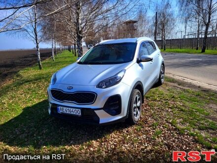 Киа Sportage 2019 в Днепре (Днепропетровске) на Automoto.ua Серый Киа Sportage, объемом двигателя 16 л и пробегом 217 тыс. км за 18550 $, фото 1 на Automoto.ua