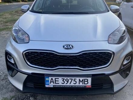 Кіа Sportage 2019 у Дніпро (Дніпропетровську) на Automoto.ua Сірий Кіа Sportage, об'ємом двигуна 1.59 л та пробігом 51 тис. км за 17800 $, фото 1 на Automoto.ua