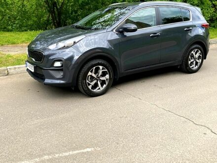 Кіа Sportage 2021 у Києві на Automoto.ua Сірий Кіа Sportage, об'ємом двигуна 1.6 л та пробігом 19 тис. км за 21900 $, фото 1 на Automoto.ua