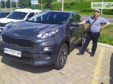 Сірий Кіа Sportage, об'ємом двигуна 1.59 л та пробігом 292 тис. км за 21000 $, фото 1 на Automoto.ua