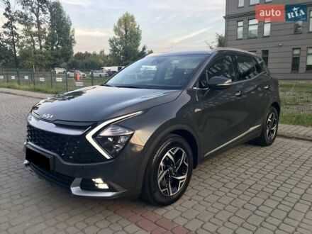 Киа Sportage 2023 в Львове на Automoto.ua Серый Киа Sportage, объемом двигателя 2 л и пробегом 27 тыс. км за 26200 $, фото 1 на Automoto.ua