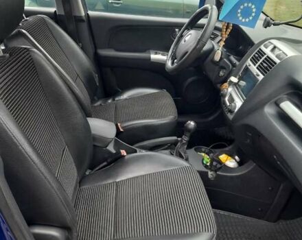 Синий Киа Sportage, объемом двигателя 2 л и пробегом 207 тыс. км за 6800 $, фото 7 на Automoto.ua
