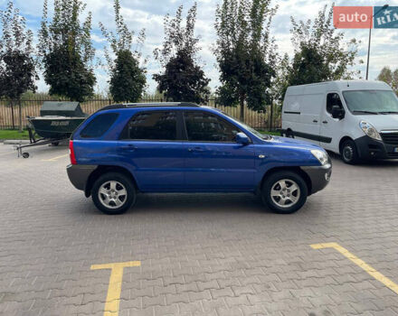 Синий Киа Sportage, объемом двигателя 1.98 л и пробегом 218 тыс. км за 6700 $, фото 3 на Automoto.ua
