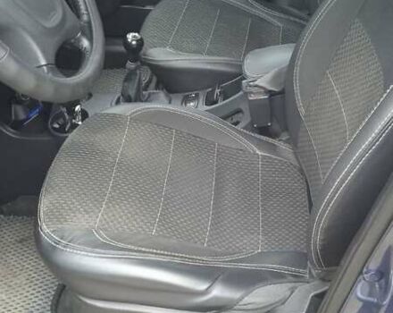 Синий Киа Sportage, объемом двигателя 1.98 л и пробегом 88 тыс. км за 10000 $, фото 4 на Automoto.ua