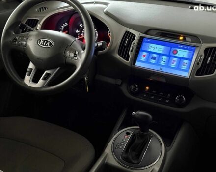 Синий Киа Sportage, объемом двигателя 2.4 л и пробегом 305 тыс. км за 11440 $, фото 16 на Automoto.ua