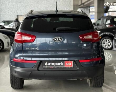 Синий Киа Sportage, объемом двигателя 2.4 л и пробегом 305 тыс. км за 11440 $, фото 5 на Automoto.ua