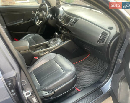 Синий Киа Sportage, объемом двигателя 2.4 л и пробегом 280 тыс. км за 12000 $, фото 14 на Automoto.ua