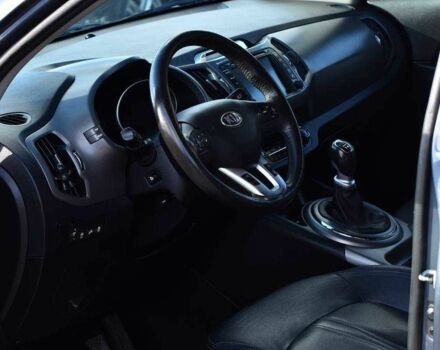 Синий Киа Sportage, объемом двигателя 1.7 л и пробегом 229 тыс. км за 13499 $, фото 8 на Automoto.ua