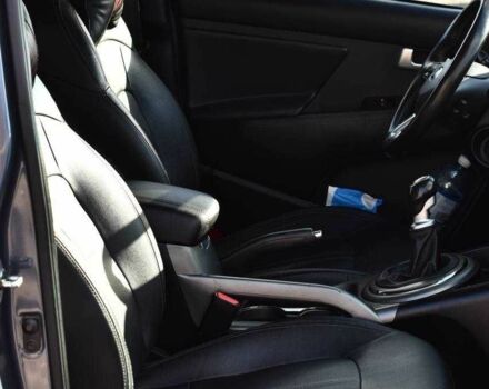 Синий Киа Sportage, объемом двигателя 1.7 л и пробегом 229 тыс. км за 13499 $, фото 11 на Automoto.ua