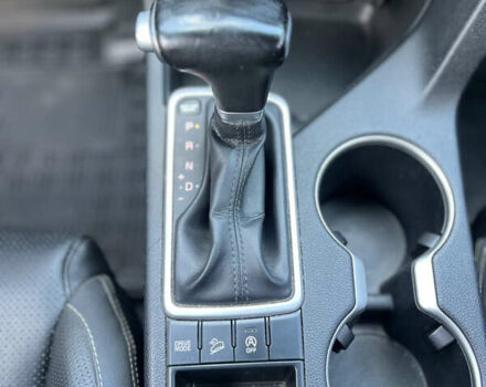 Синій Кіа Sportage, об'ємом двигуна 2 л та пробігом 150 тис. км за 17000 $, фото 23 на Automoto.ua