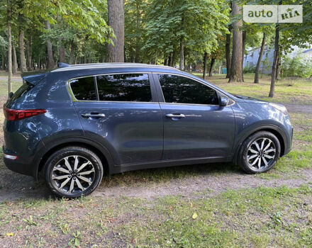 Синій Кіа Sportage, об'ємом двигуна 2.4 л та пробігом 111 тис. км за 16000 $, фото 4 на Automoto.ua